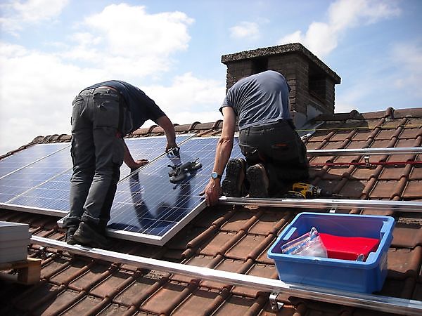 De voordelen van zonne-energie in Groningen: Kies de juiste zonnepanelen install